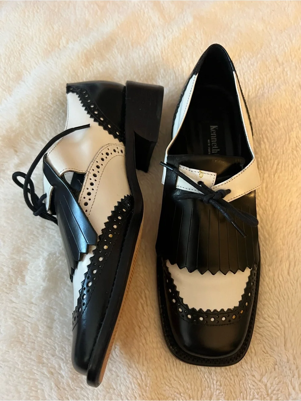 Kenneth Cole two tone
